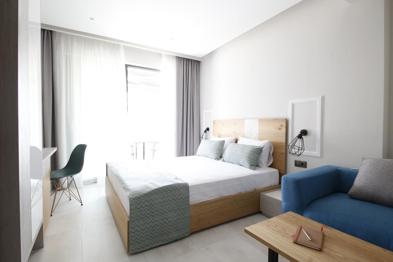 Albatros Suites Vrasná Esterno foto