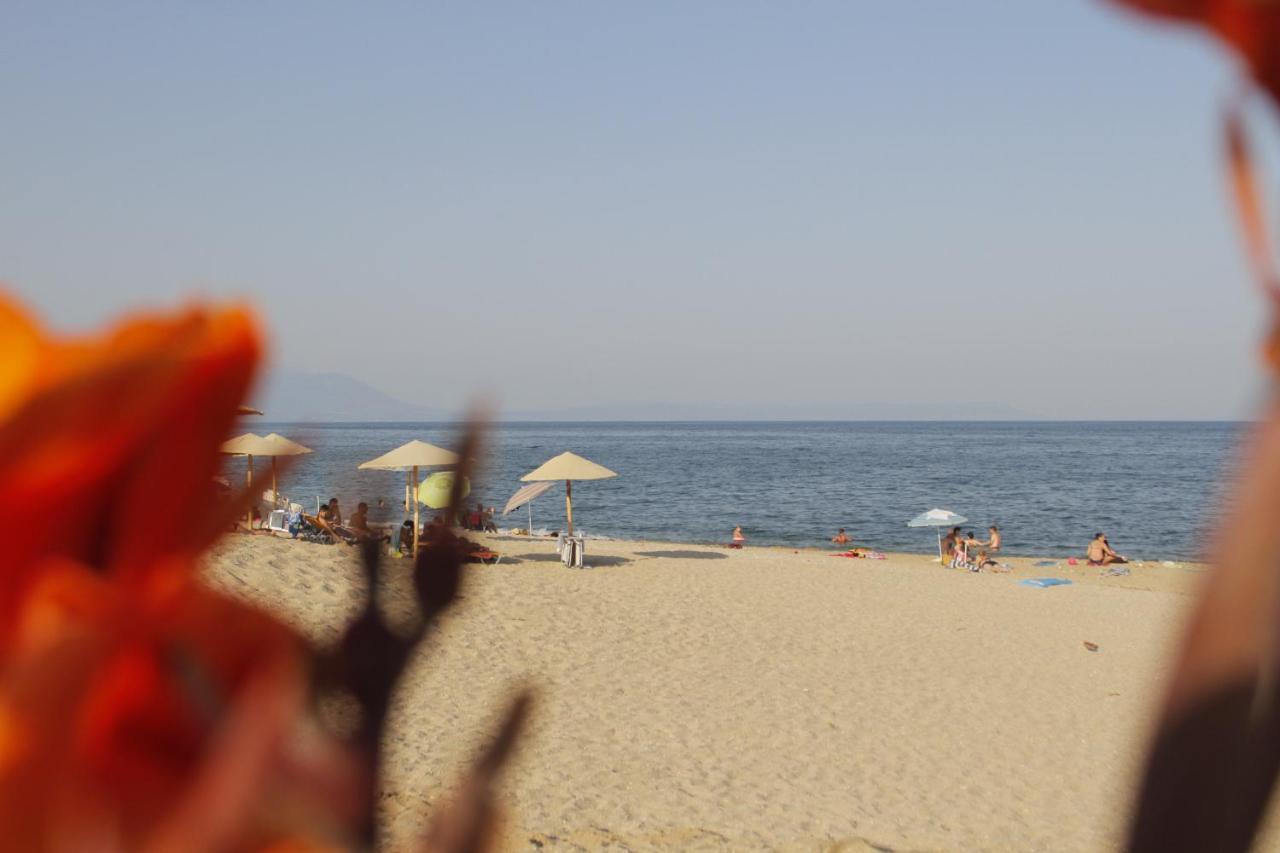 Albatros Suites Vrasná Esterno foto