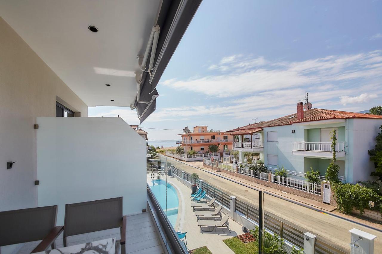 Albatros Suites Vrasná Esterno foto