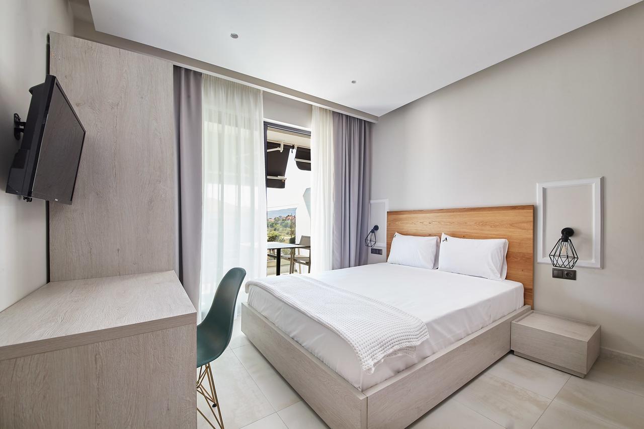 Albatros Suites Vrasná Esterno foto