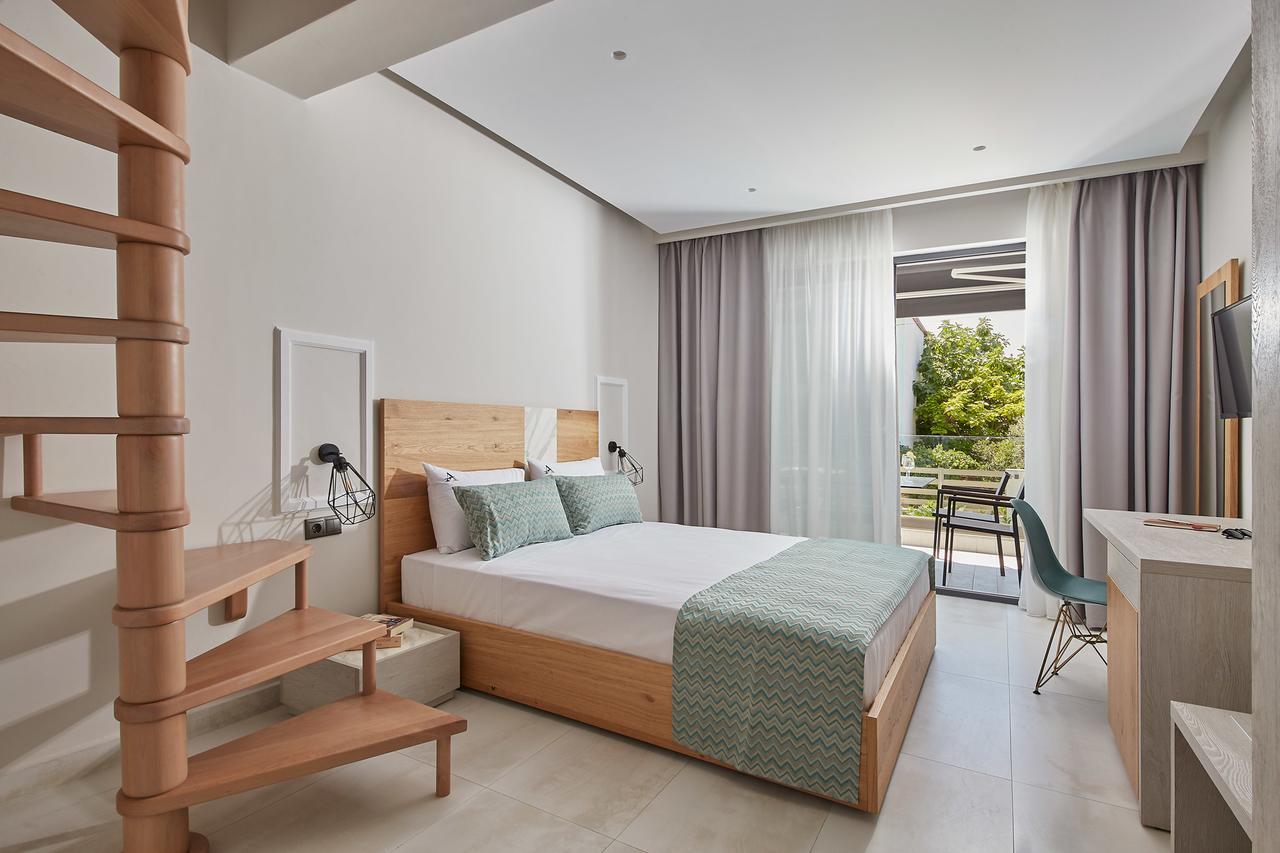 Albatros Suites Vrasná Esterno foto