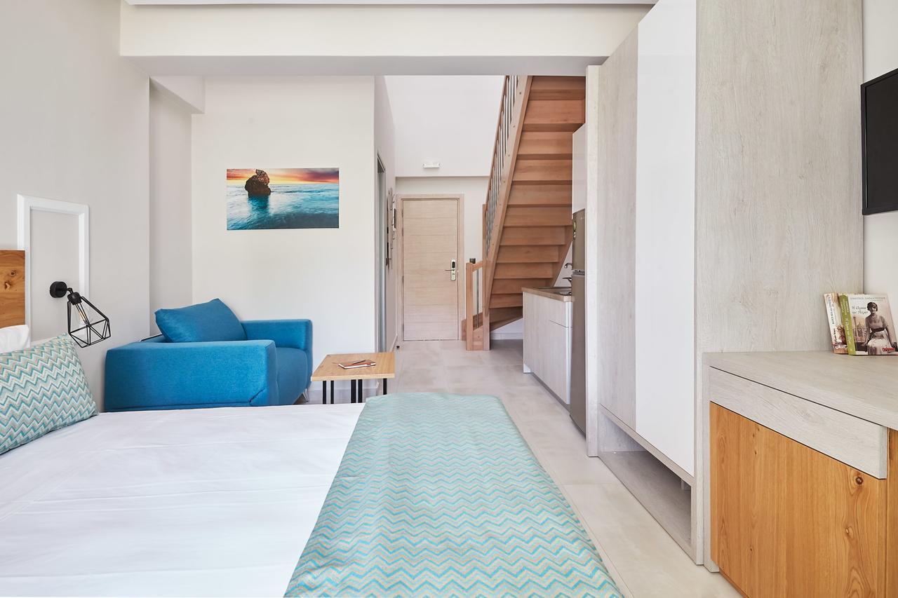 Albatros Suites Vrasná Esterno foto