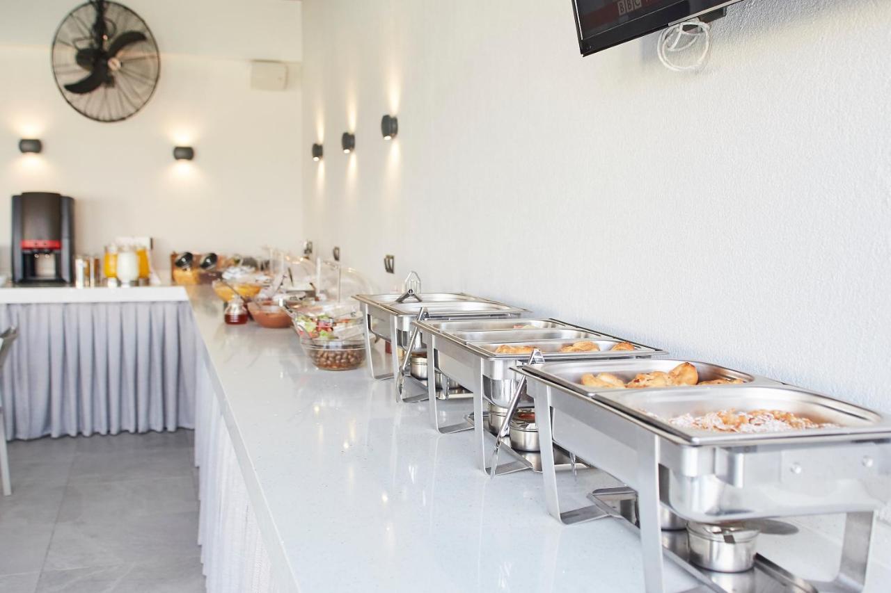 Albatros Suites Vrasná Esterno foto